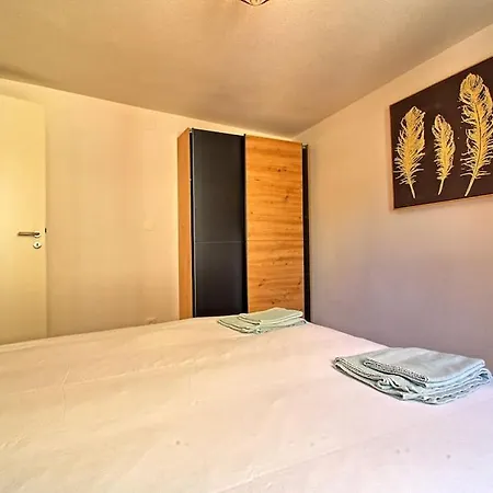 Apartment Chez Anthone - Proche Obernai, Pour 1 A 5 Personnes Bernardswiller