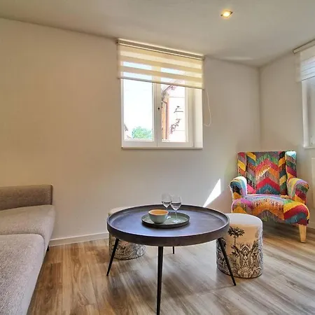 Chez Anthone - Proche Obernai, Pour 1 A 5 Personnes Bernardswiller